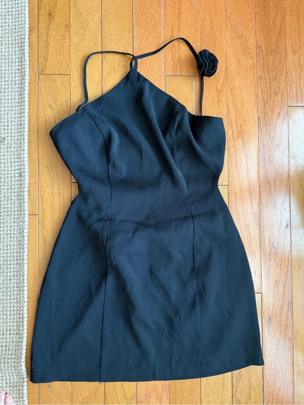 Luxxel Little Black NEW Dress Strappy Halter Rosette Embellishment Size Large